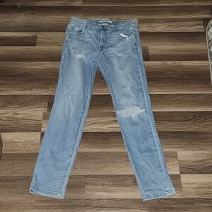 JOE'S Denim Jeans Size 26, Inseam 28' Distressed Light Washed Jeans